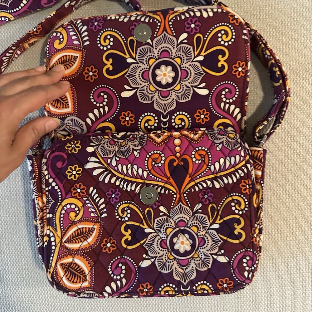 VERS BRADLEY | Sunset Floral Cotton Purse 9” x 6.5” Cross Body Adjustable Strap - Picture 2 of 5
